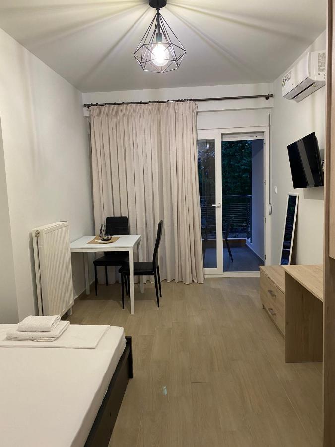 Atelier Apartment Larissa Ngoại thất bức ảnh